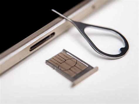 if you switch sim cards what happens.